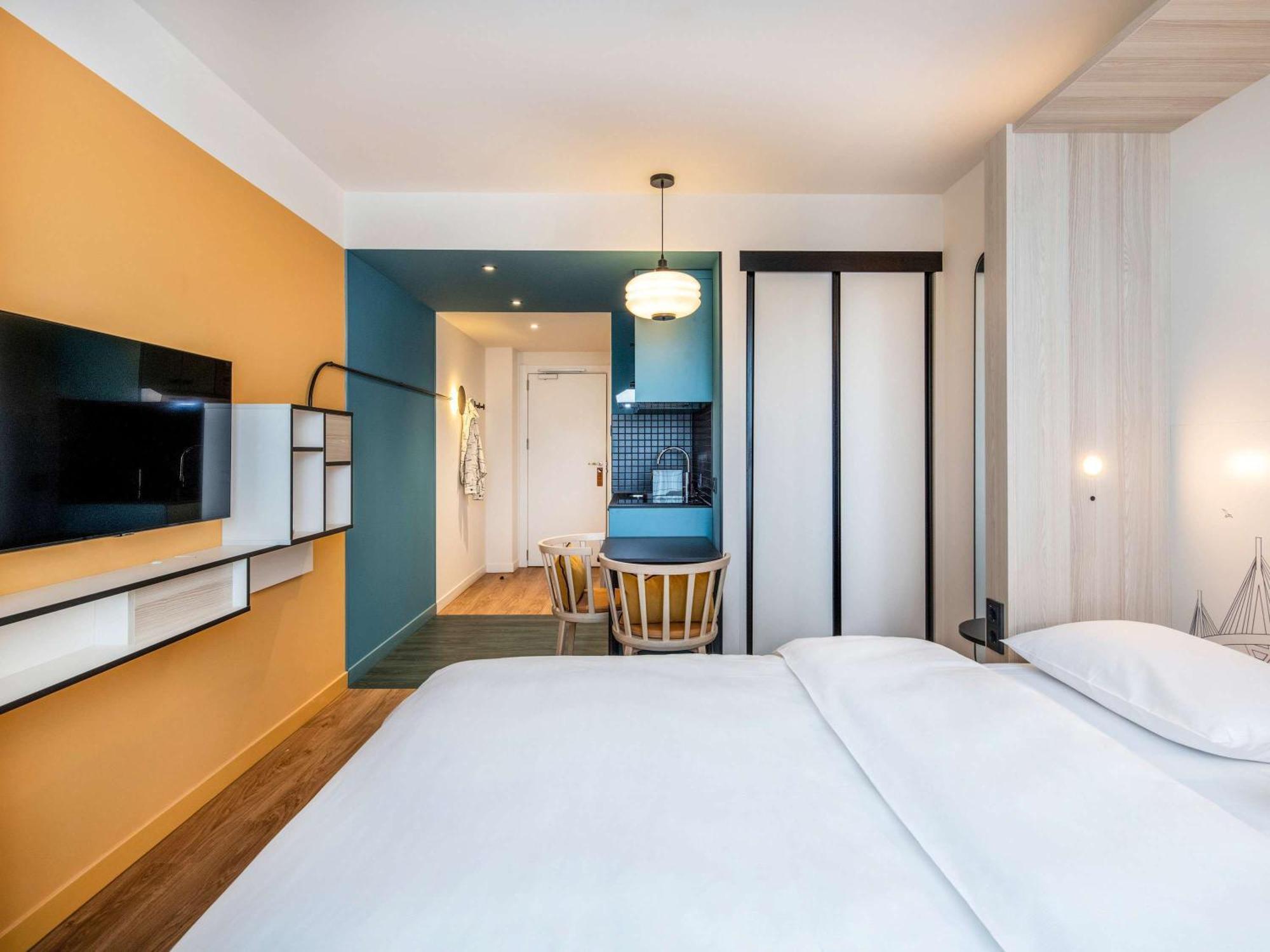 Aparthotel Adagio Access Rouen Centre Cathedrale Exterior photo