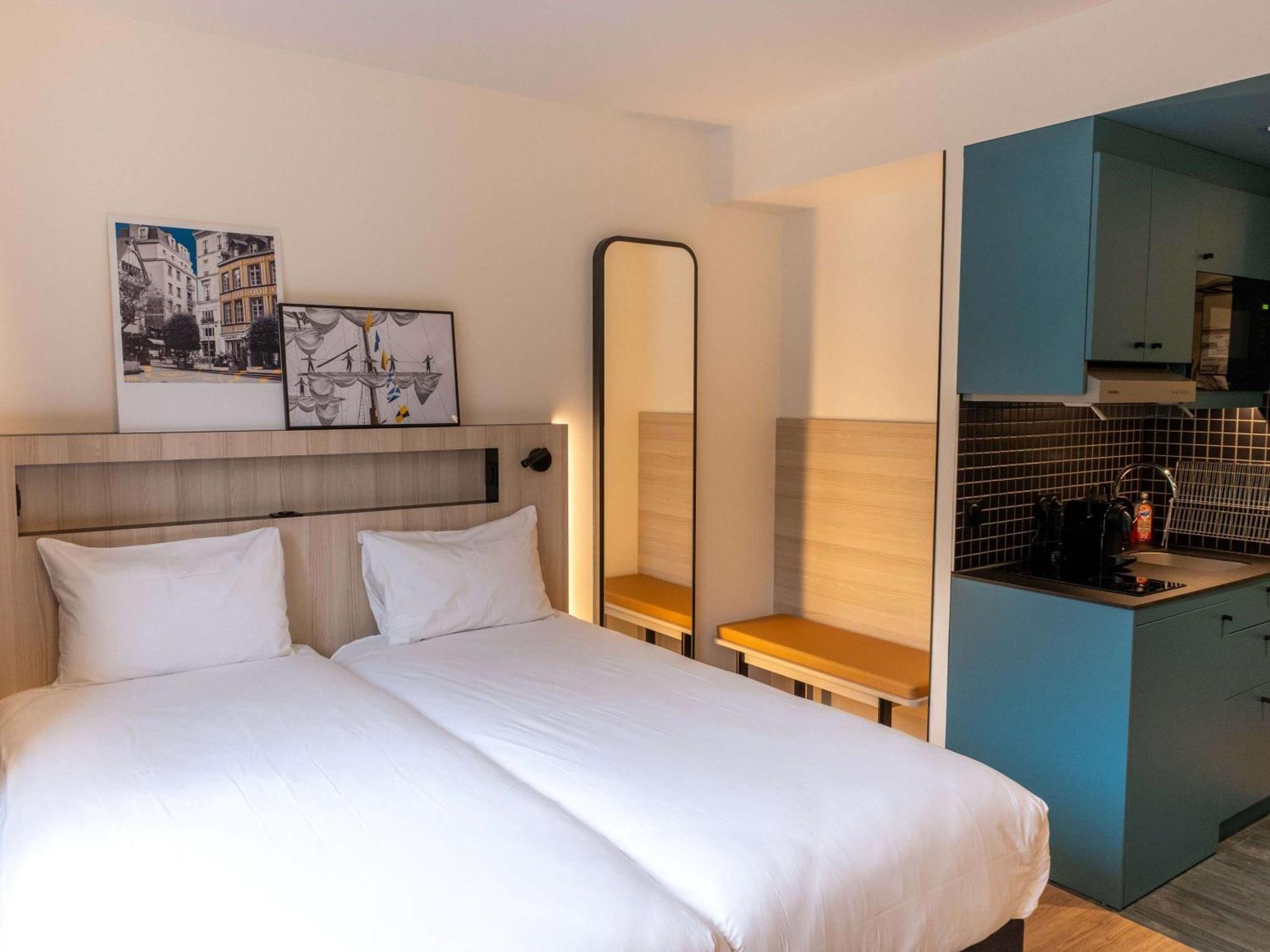 Aparthotel Adagio Access Rouen Centre Cathedrale Exterior photo