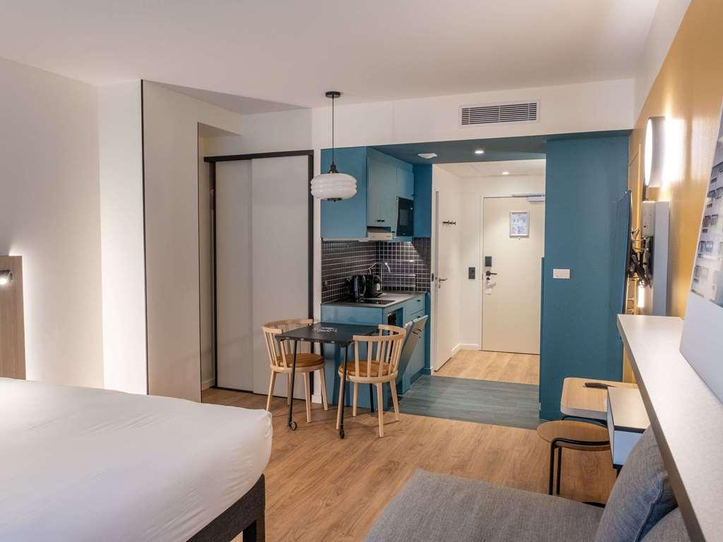 Aparthotel Adagio Access Rouen Centre Cathedrale Room photo